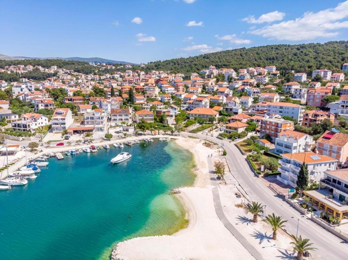 Apartment Luna Trogir Exterior foto